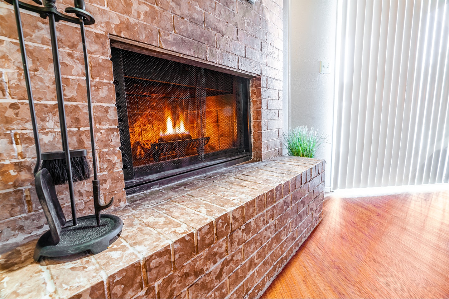 Enterprise Square Apartments overview picture